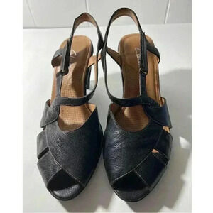 Clarks shoes​